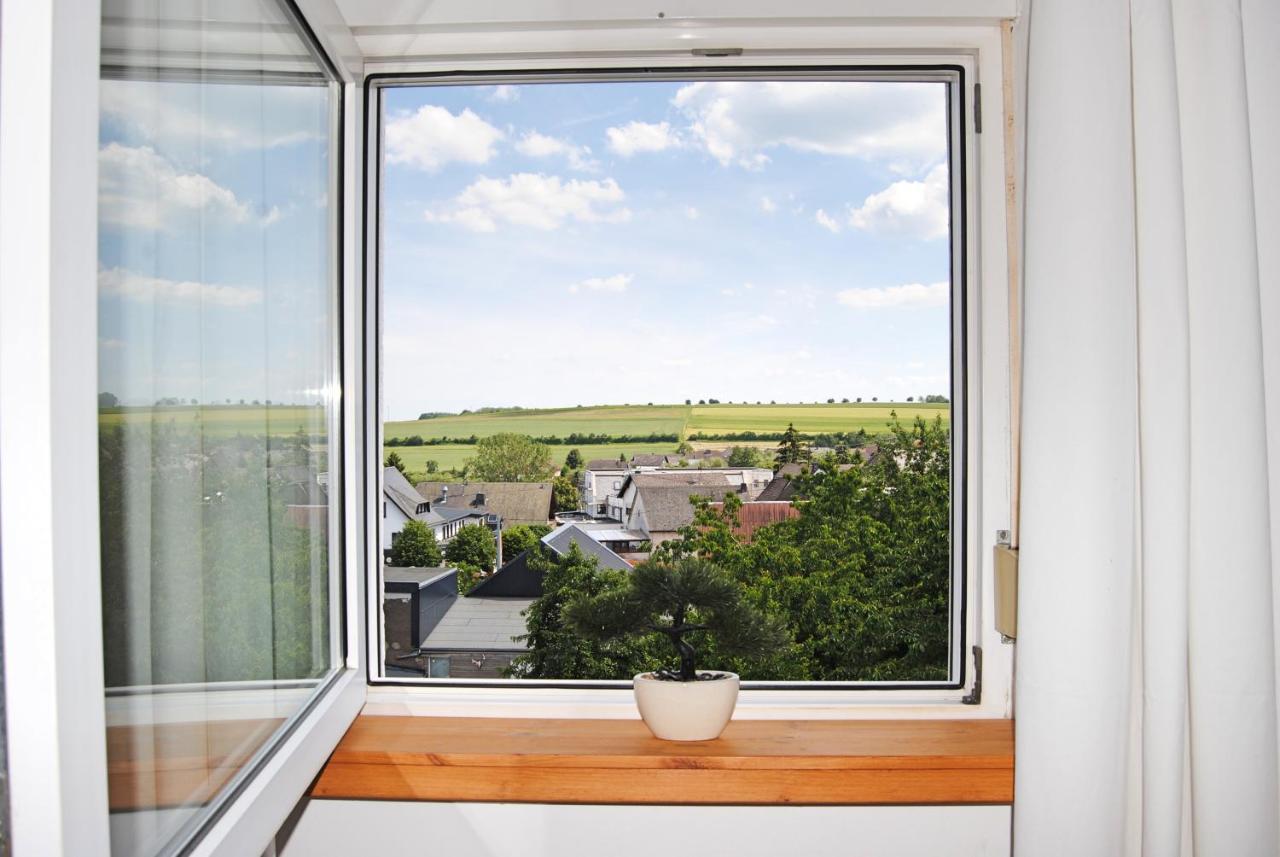 Stilvolles Eifelhaus Am Nuerburgring Mit Eigenem Garten بوص المظهر الخارجي الصورة